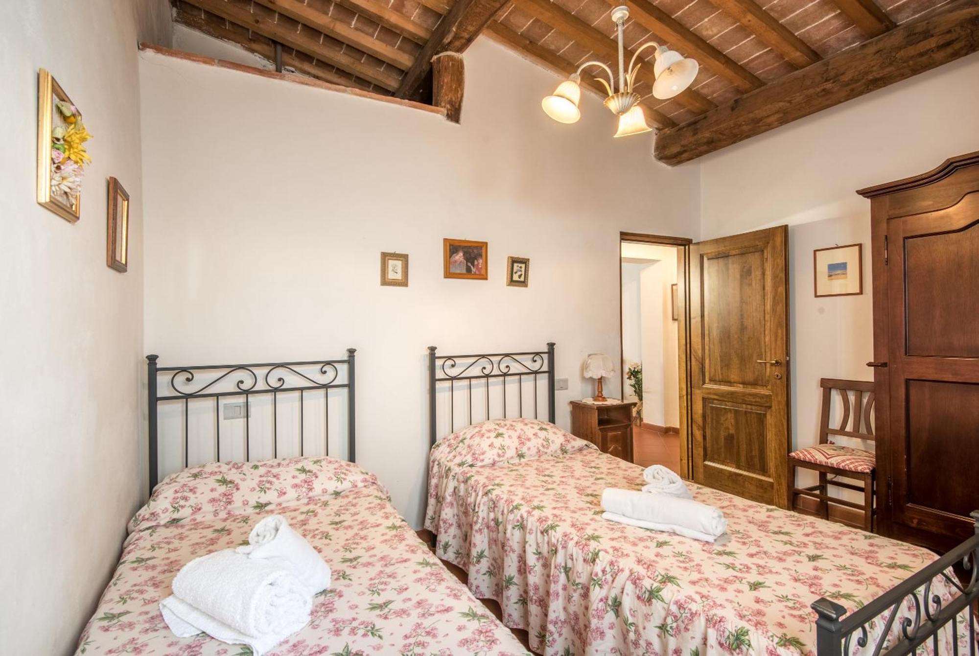 Villa Trilocale Etrusco Castiglion Fibocchi Esterno foto