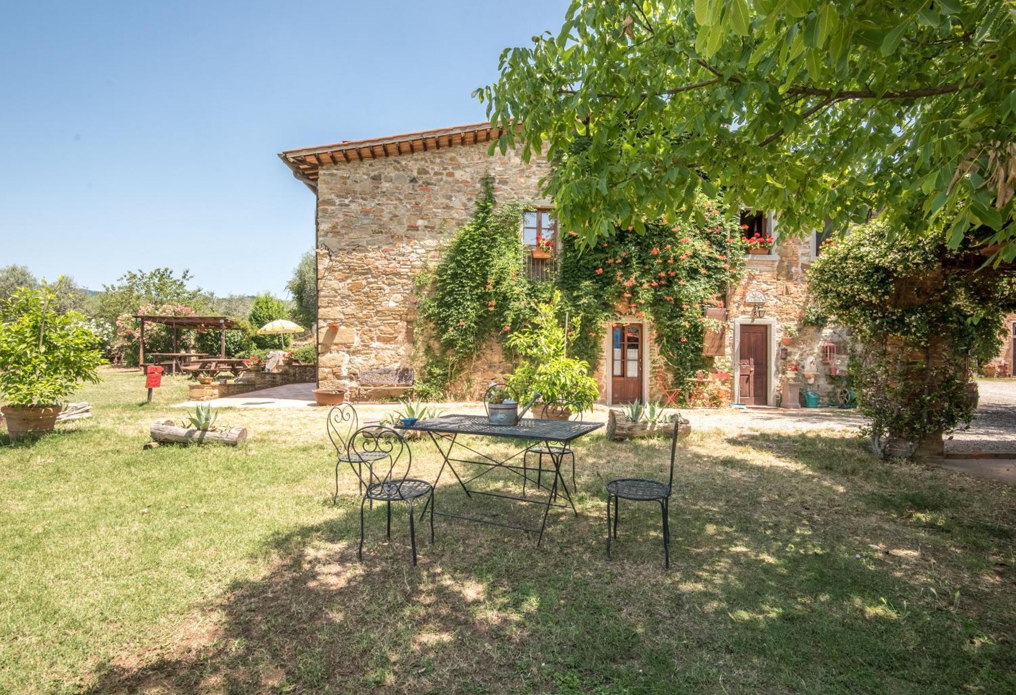 Villa Trilocale Etrusco Castiglion Fibocchi Esterno foto